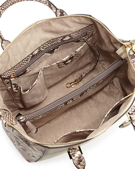 michael kors riley bag